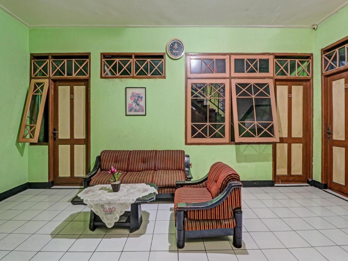 Spot On 90632 Hotel Pelangi Indah Paskal 万隆 外观 照片