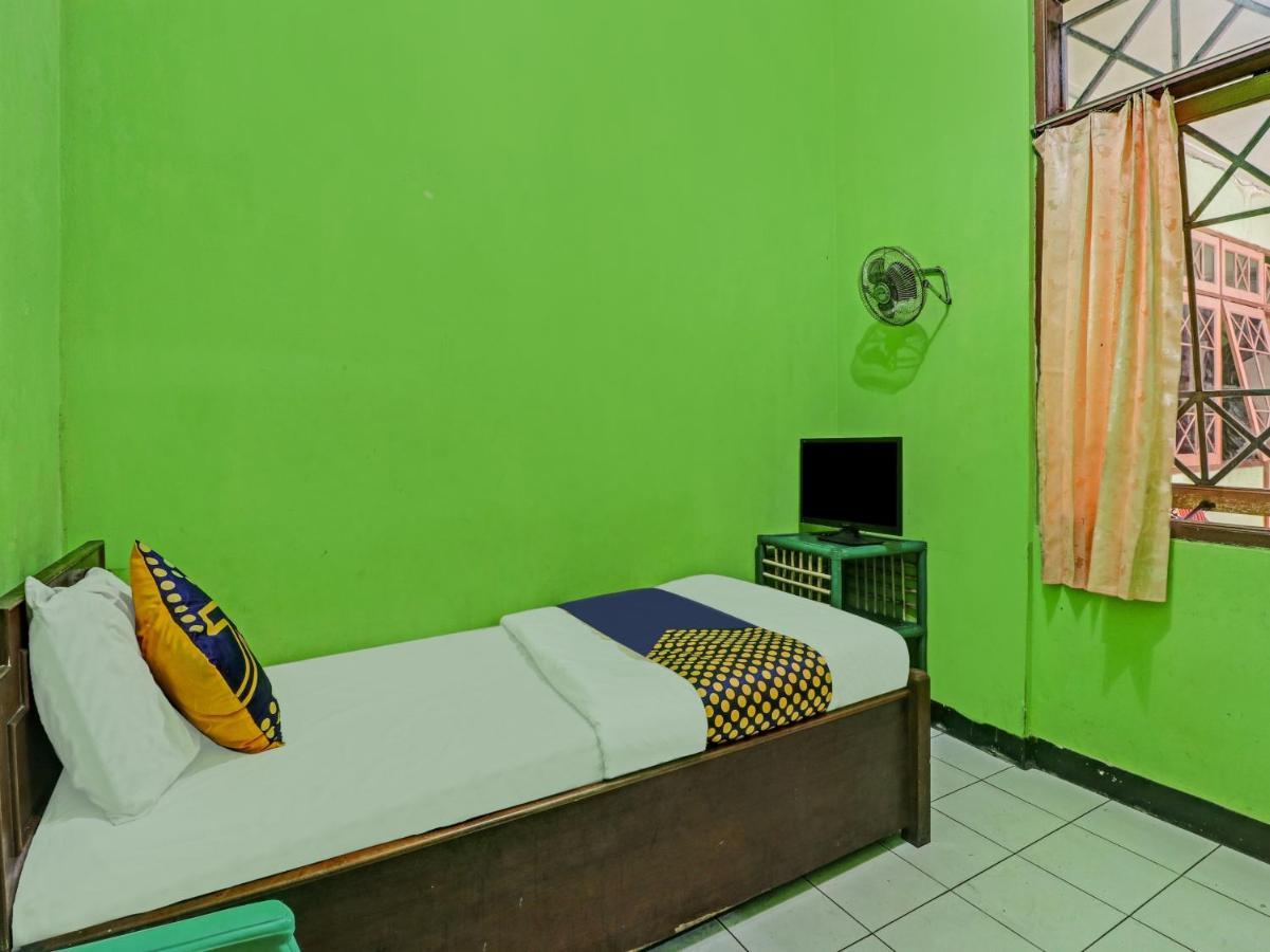 Spot On 90632 Hotel Pelangi Indah Paskal 万隆 外观 照片